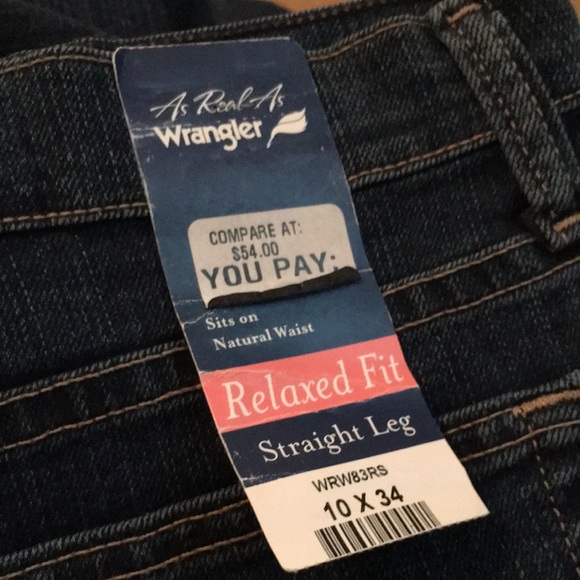 Wrangler NWT 10x34 straight leg jeans - Picture 3 of 9